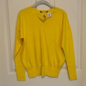 5281 Canary Pullover